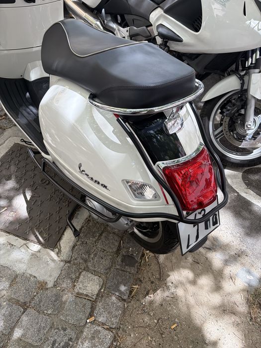 Vespa GTS 300 Super