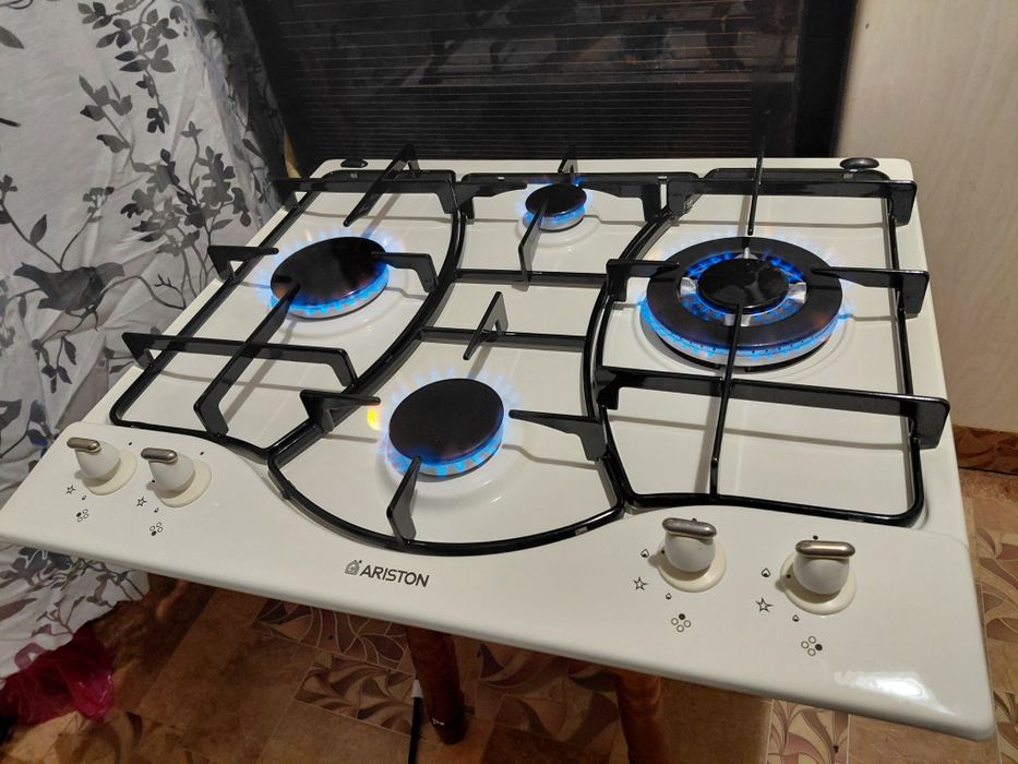 ТОП газова поверхня газовая варочная плита панель Ariston (Italy)