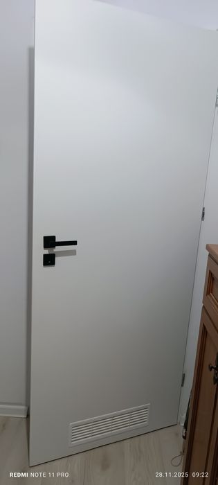 Sprzedam drzwi pokojowe i łazienkowe