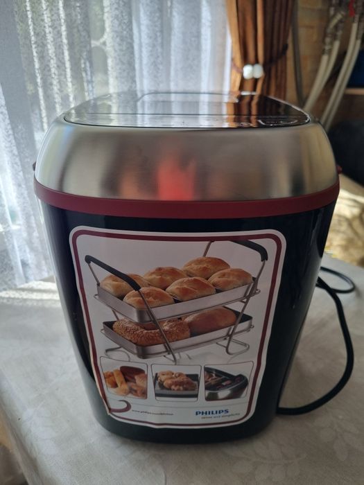 Хлібопіч PHILIPS,нова