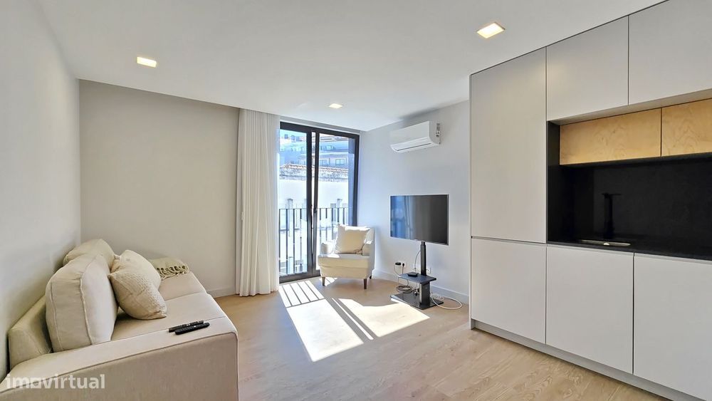 Apartamento semi-novo duplex com 2 quartos em Aveiro — Glória E Vera Cruz, Aveiro