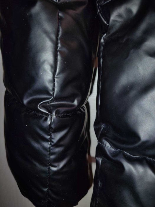 Куртка зимова підліткова.