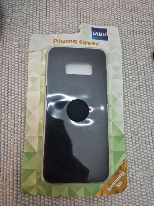 Etui na telefon komórkowy