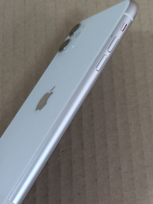 Apple iPhone 11 “64gb/80%”