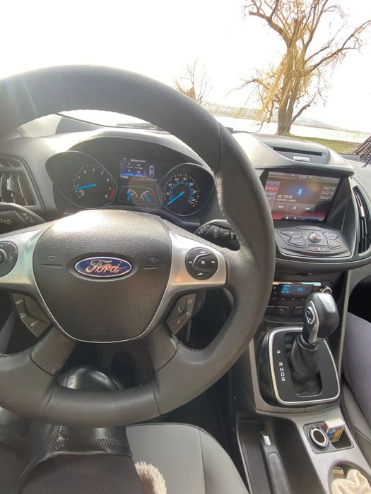 Продам Форд ескейп