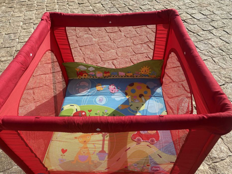 Parque Chicco Open em excelente estado