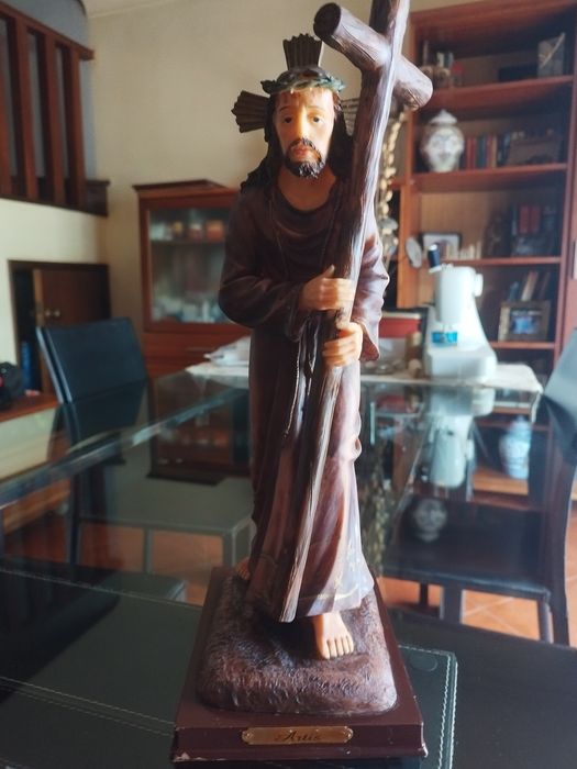 Arte sacra estátua do Senhor dos Passos em marfinite  45cm
