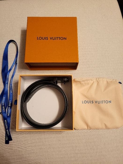 Czarny solidny pasek LV 90