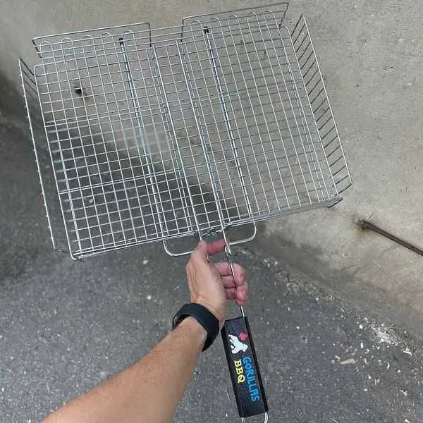 Решітки різних розмірів та шампури для шашликів