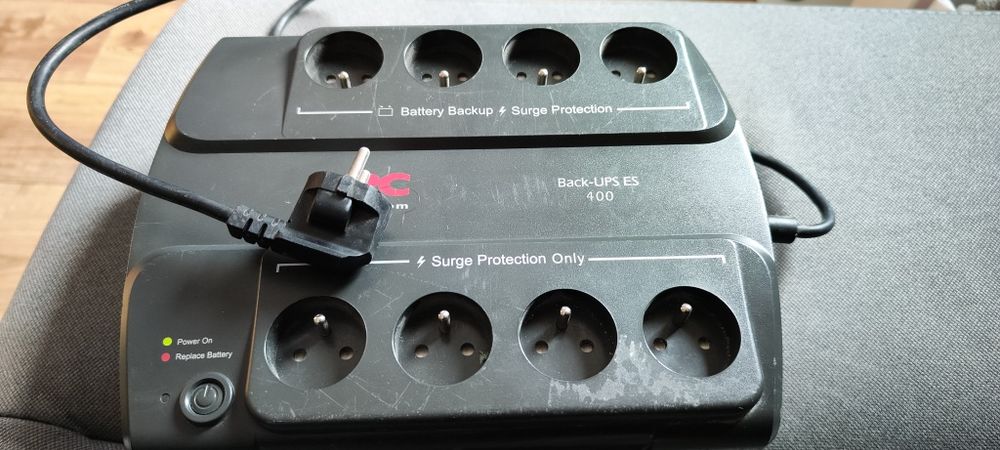 UPS APC - BE400CP (240W)