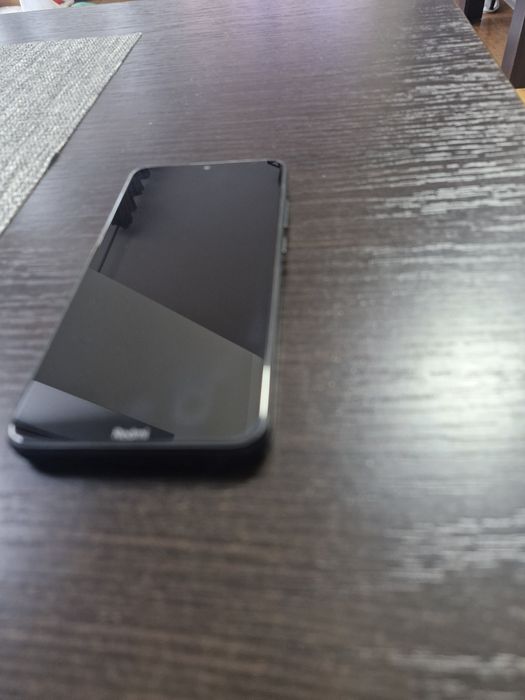 Sprzedam telefon redmi 8