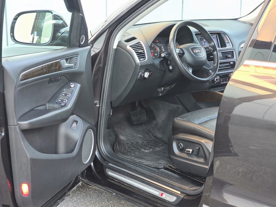 Продам свою Audi Q5 3.0 TFSI QUATTRO - 2014г