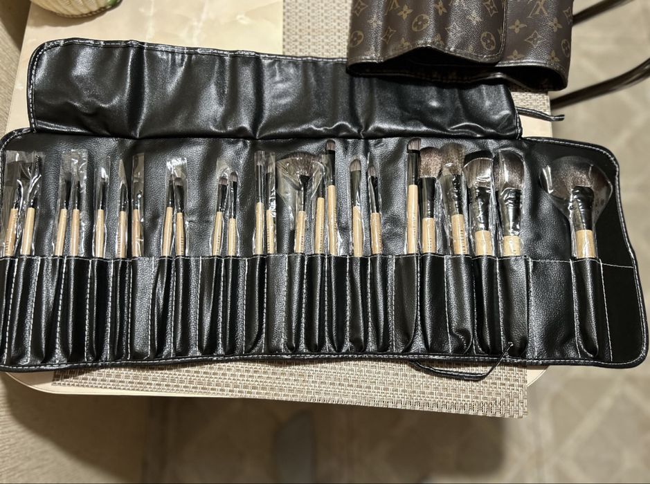 Кісточки для макіяжу нові оригінал