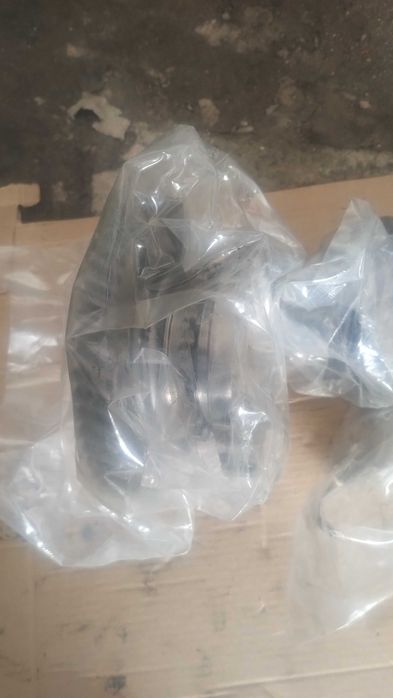 Продам шестерні грм Міцубісі вагон 3.2 дизель