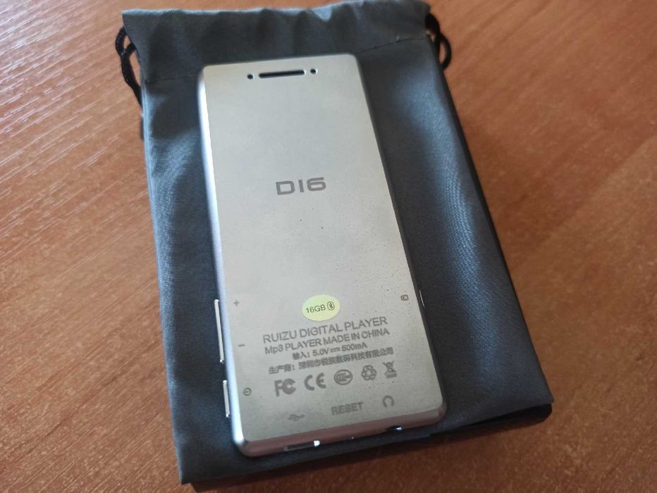 Металлический MP3 плеер  D16 16 ГБ
