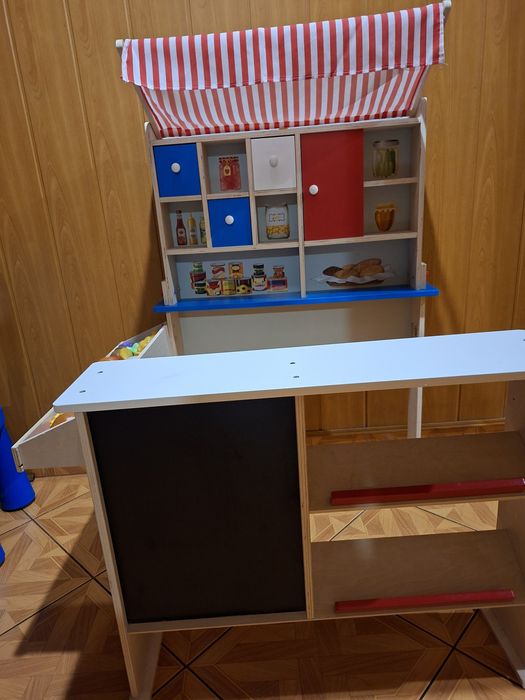 Sklepik drewniany play tive