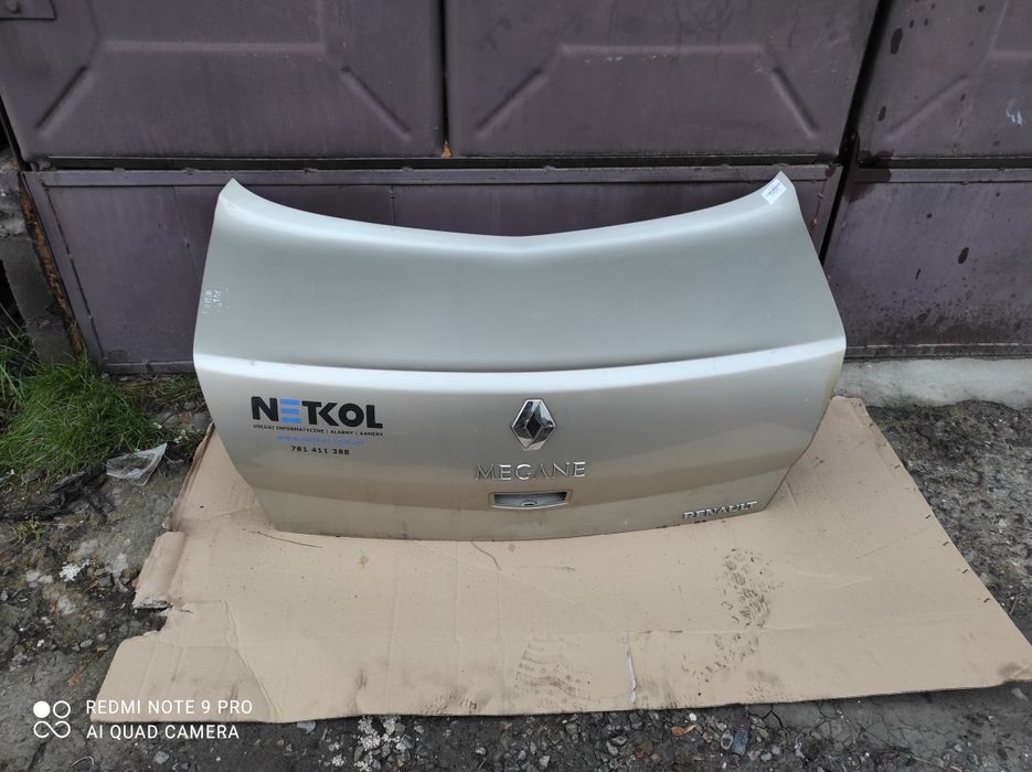 Крышка багажника кришка ляда Renault Mégane седан Меган
