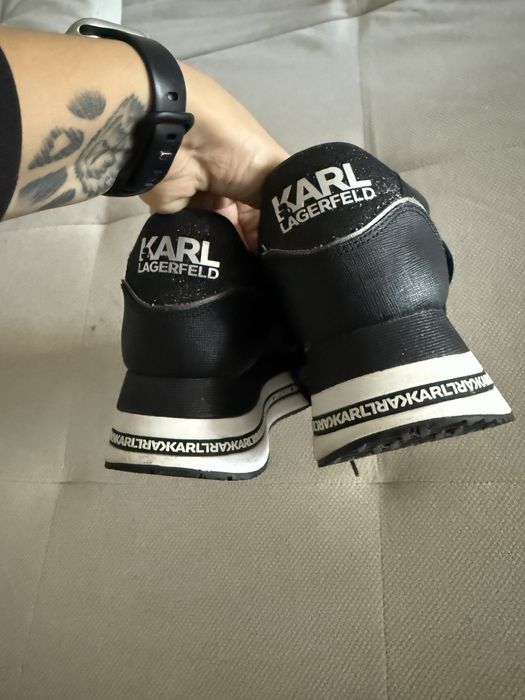Шкіряні кросівки Karl Lagerfeld VELOCITA MAX