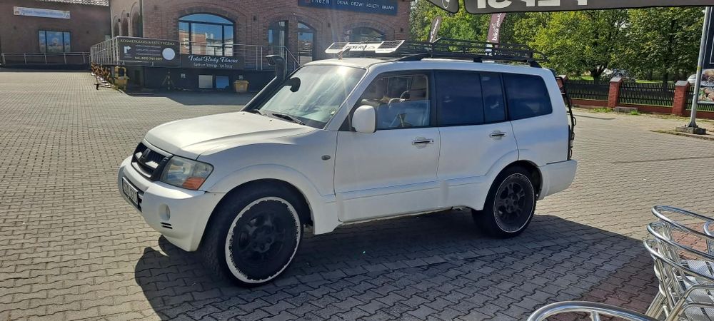 Sprzedam pajero 3 long