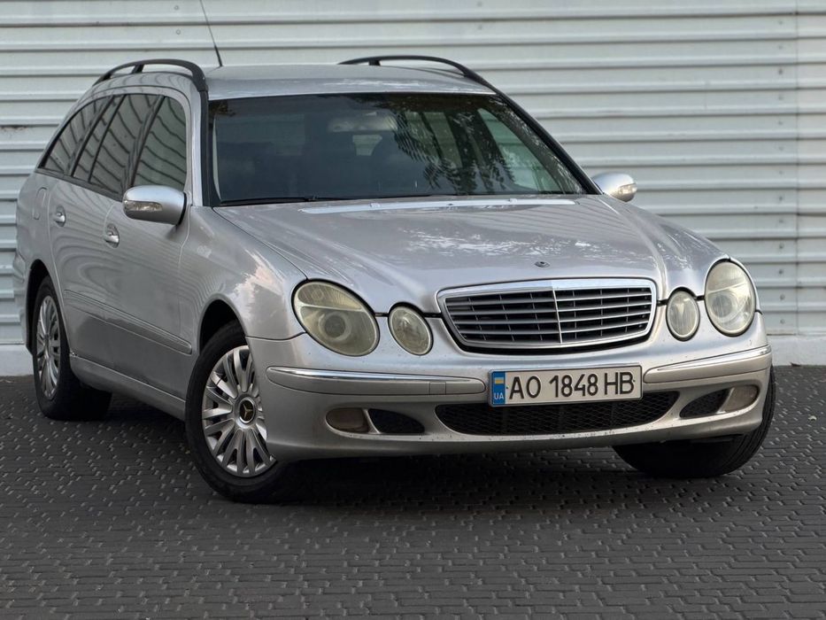 Mercedes-benz 211
