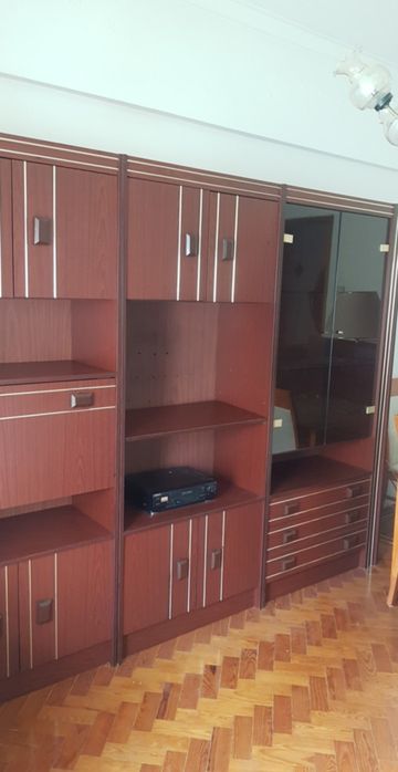 Móvel de sala composto por 3 módulos independentes