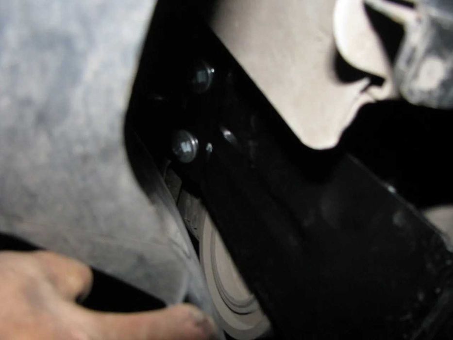 Стальний захист двигуна та КПП Renault Kangoo. Захист рено кенго