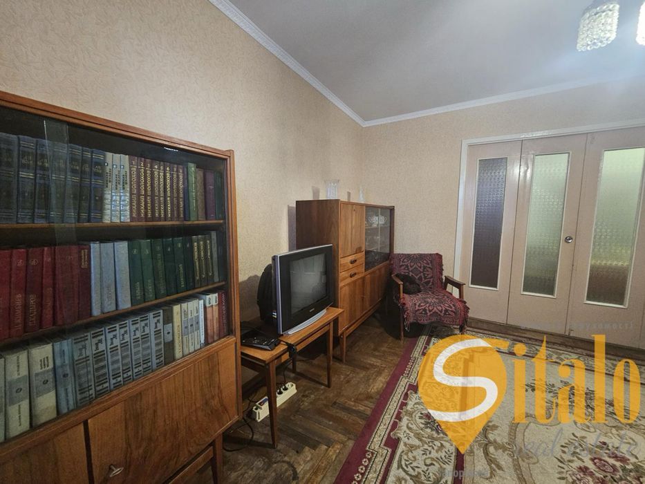 Продаж 3- х кімнатної квартири на Правому Березі  по вул. Кияшка