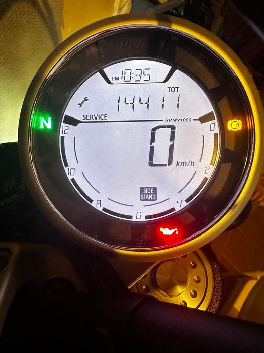 Ducati Scrambler 800cc