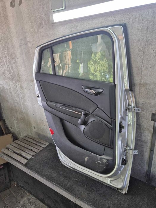 Drzwi Lewy Tył Lewe Tylne Fiat Bravo II HB 5D