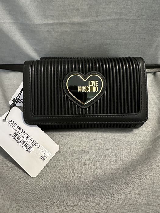 Чорний гаманець LOVE MOSCHINO