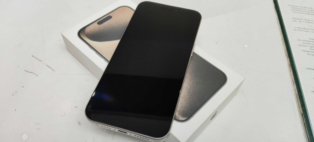 Jak NOWY Telefon Apple Iphone 15 Pro Max 512GB Silver GSM LECLERC