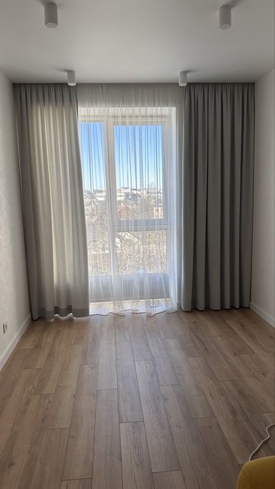 Штори сірі 2 шт. Дуже красиві