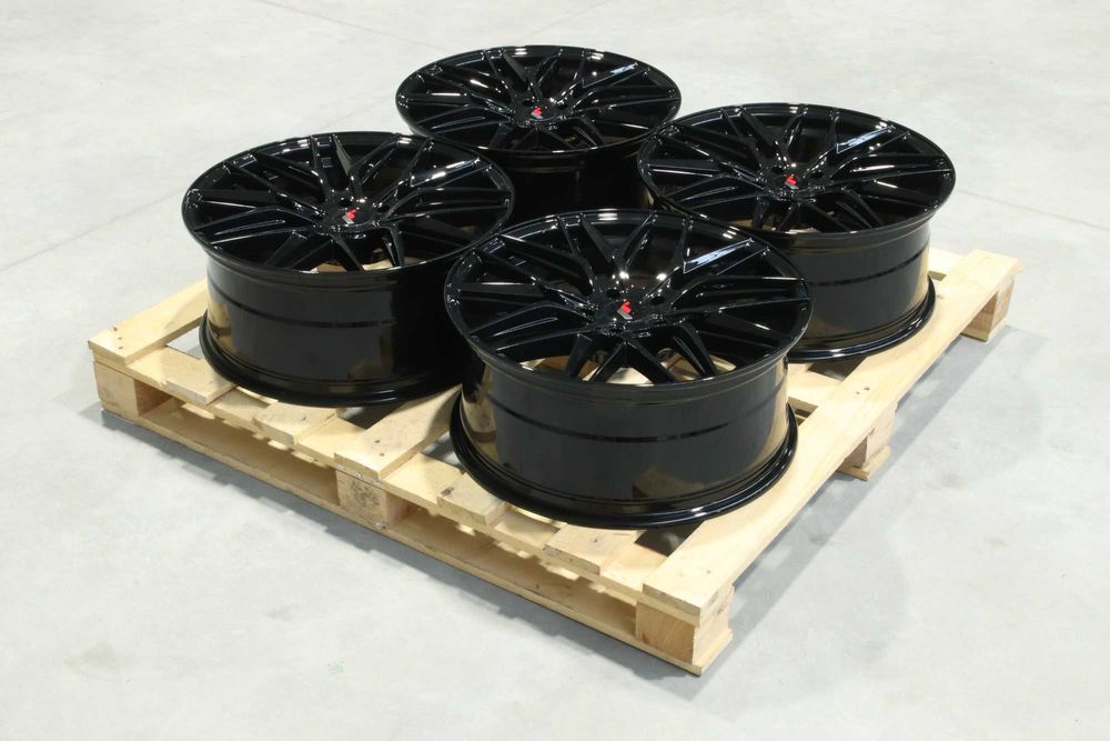 OUTLET! Felgi Japan Racing JR28 20x8,5 ET35 5x120 Gloss Black