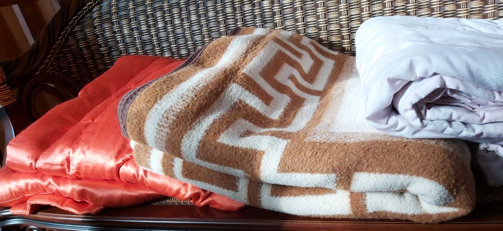 Ковдри ціна за три штуки.