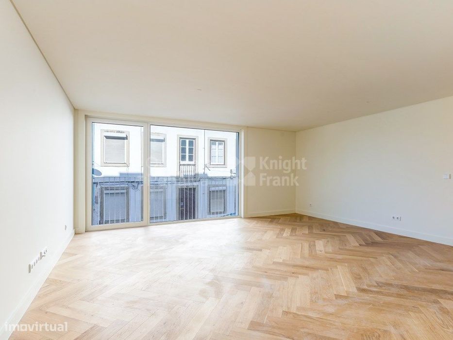 Apartamento T2 para arrendamento em Alcântara, Lisboa