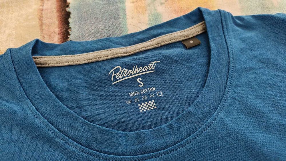 T-Shirt - Petrolheart RB26