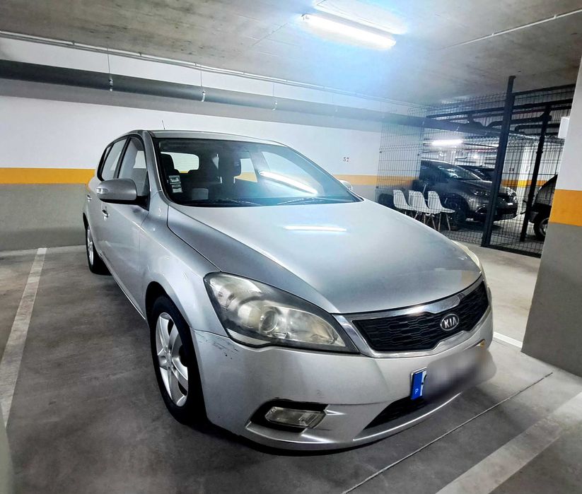 Kia Ceed 11-2009 Gasolina