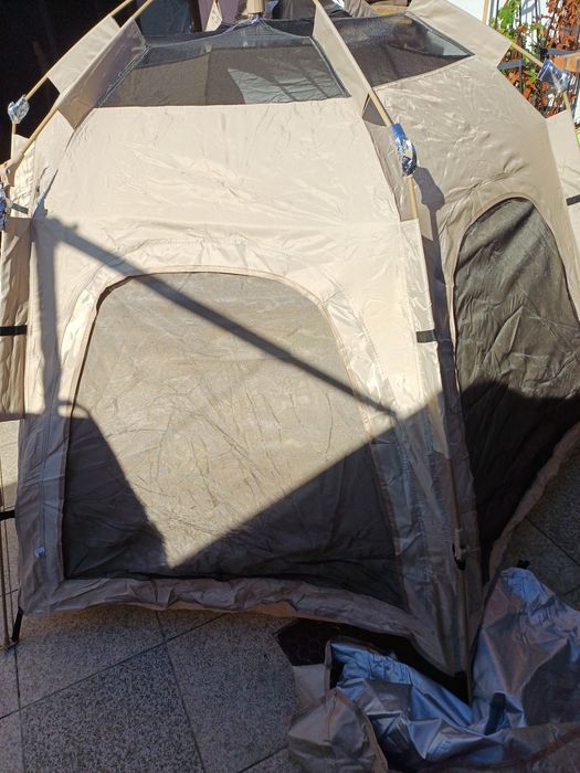 Vendo tenda de Campismo automática Nova