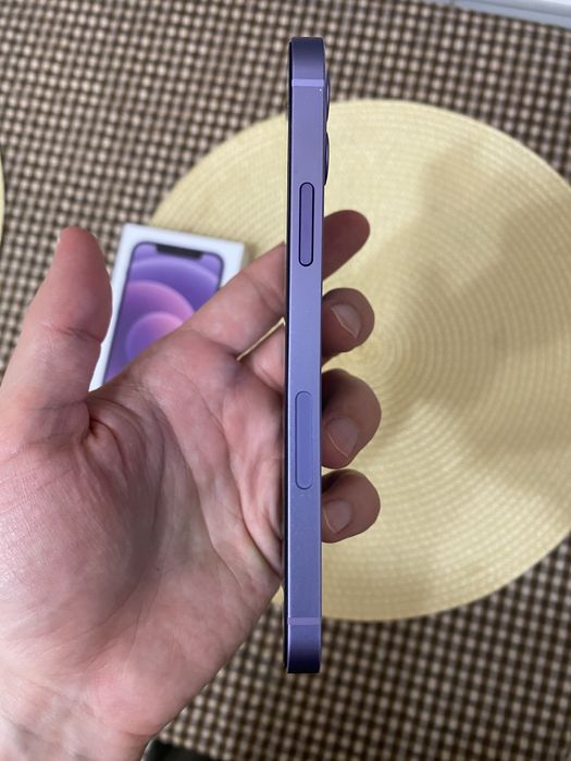 Продам iphone 12, 64gb, 84%