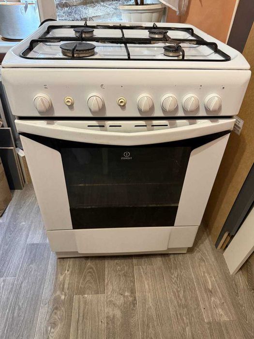 Газова плита Indesit