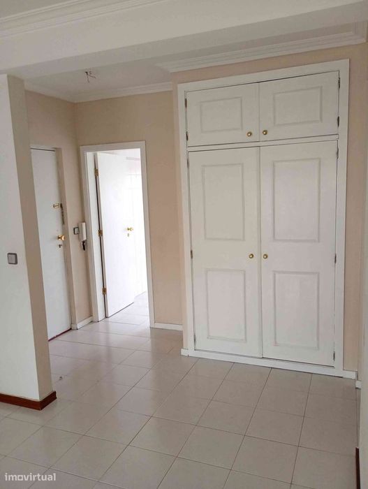 Apartamento T2, rés do chão, a melhor localização em Tondela!