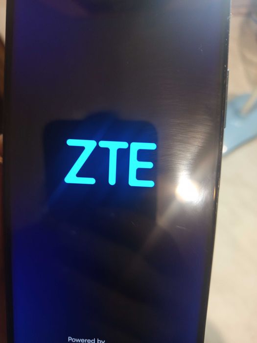 Телефон уживаний ZTE На запчастини