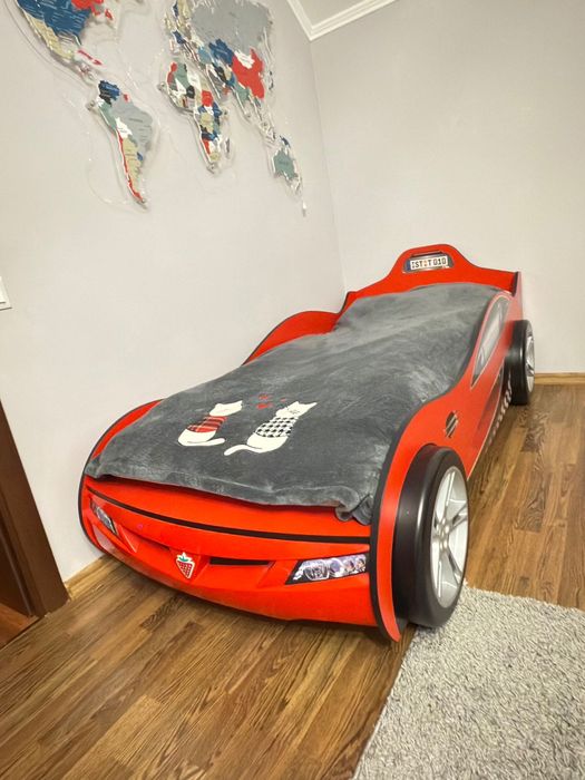 Дитяче ліжечко- автомобіль