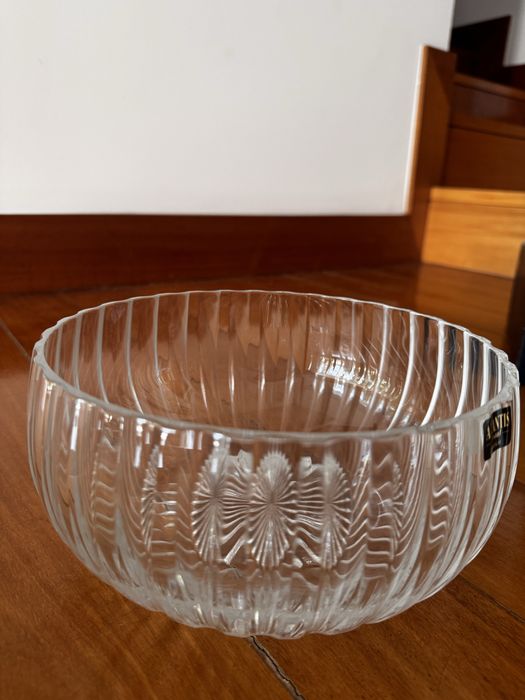 Saladeira Atlantis Crystal Bussaco 22 cm com Caixa Original - Nunca Usado