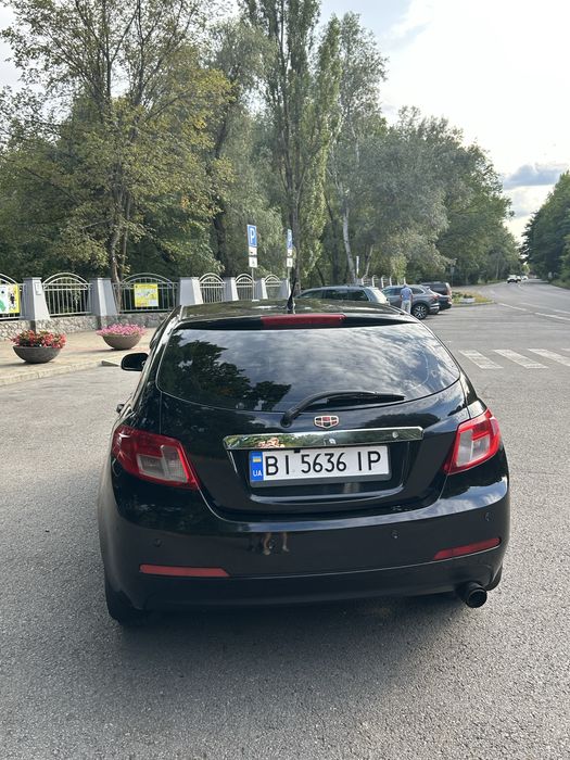 Geely Emegrand 7 (EC7) 2013