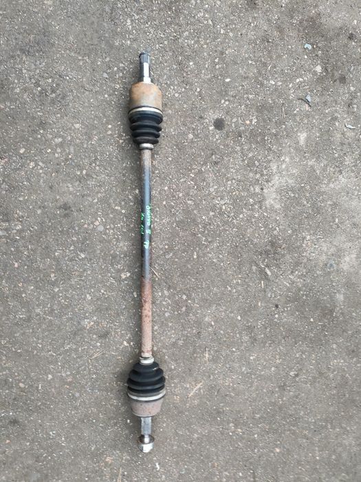 Fiat Bravo 2 II półoś prawa 1.4 16V