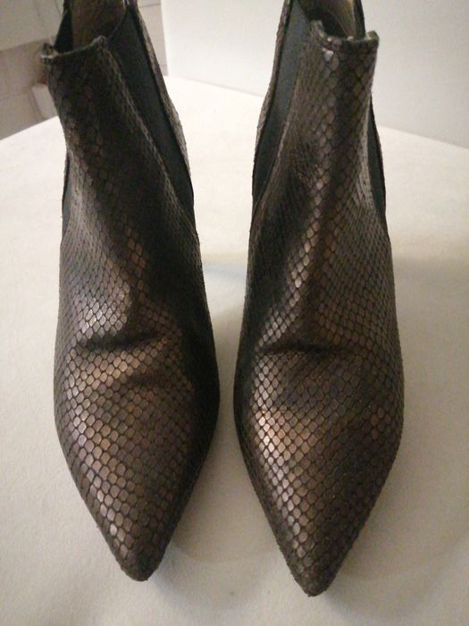 Botins Unisa senhora 38