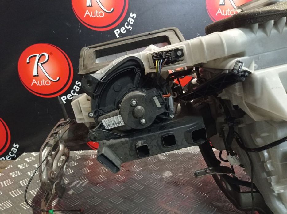Motor Da Sofagem Opel Corsa D (S07)