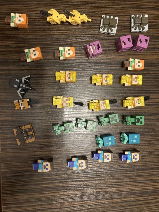 Kinder joy minecraft figurki