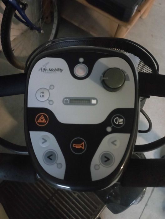 Електроскутер Primo для людей з обмеженими можливостями